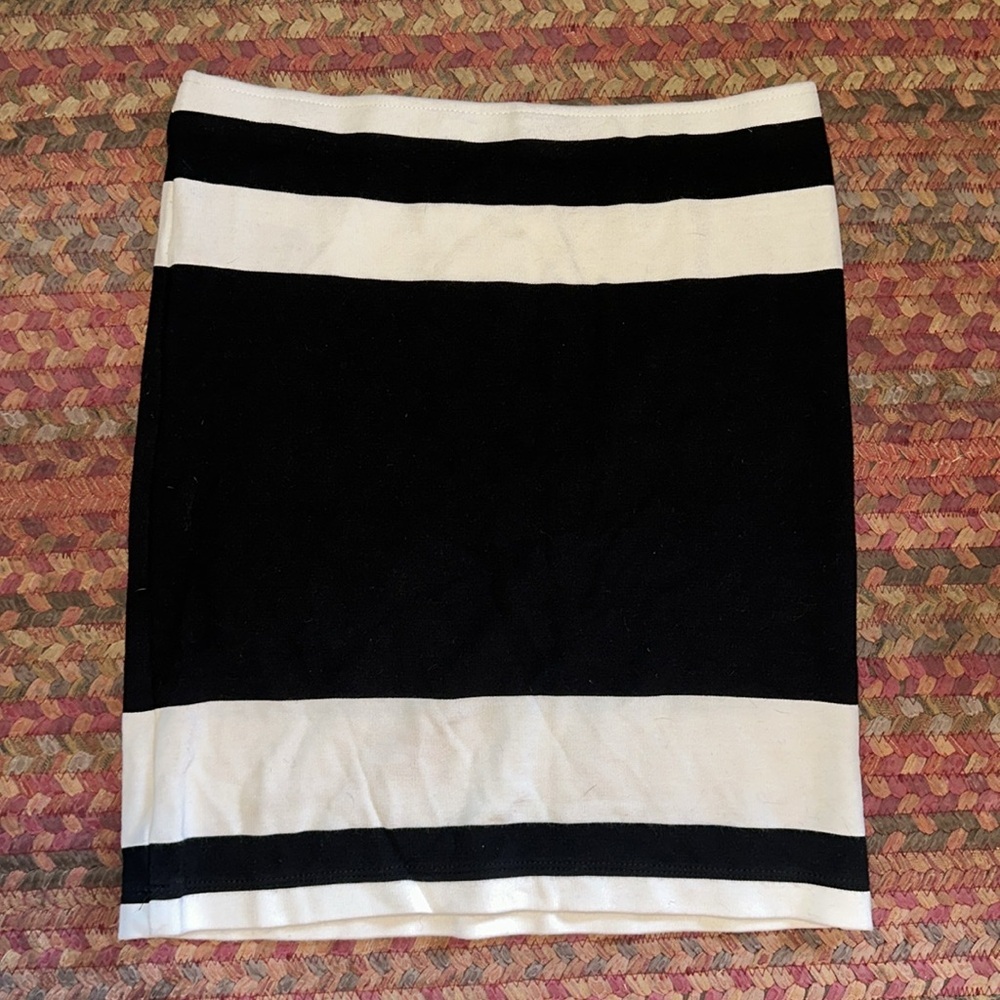 Black & White Stripe Color Block Stretchy Mini Sk… - image 4